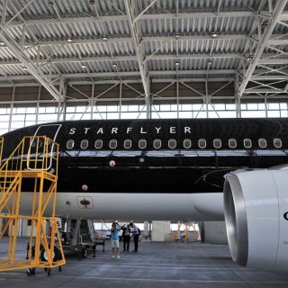 スターフライヤー 新造の航空機を公開 エアバス社から導入 観光経済新聞