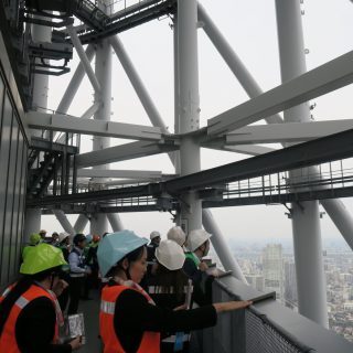 東京スカイツリー 高さ155ｍ地点の屋外テラスツアー開始 観光経済新聞