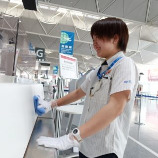 中部国際空港セントレア 19 年間csグランプリ に清掃スタッフ松山さん 観光経済新聞