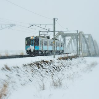 星野リゾート 青森屋 観光列車 酒のあで雪見列車 を運行 観光経済新聞